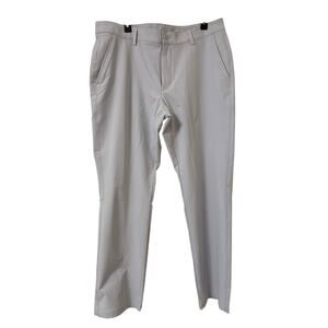 NWT Under Armour Men’s 38x32 Tapered Pants Sits at the Waist Room Thru Hip Thigh